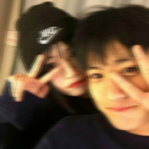 骑女马四肢着地爬行
